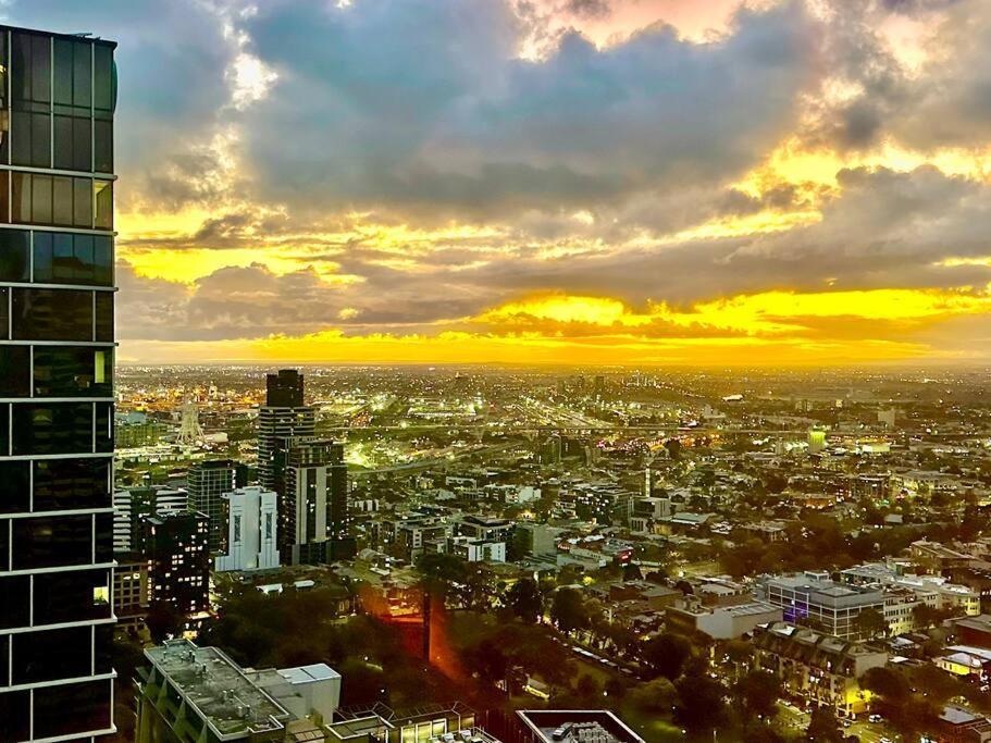Highrise View 1King1Queen 2Baths Melbourne Exterior photo